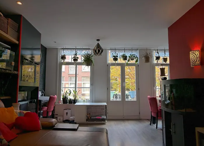 In Museumplein * أمستردام